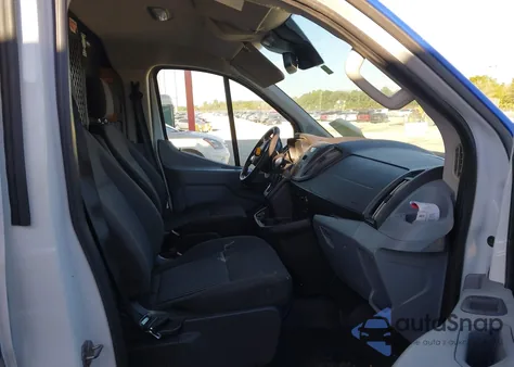 2019 Ford Transit-250 z USA, uszkodzony, nr VIN 1FTYR1YM2KKB34389